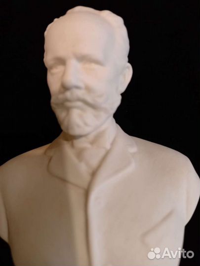 Бюст П.И.Чайковский