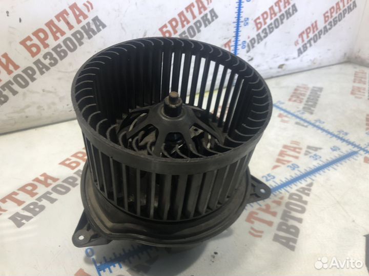 Форд Фокус Моторчик печки салона