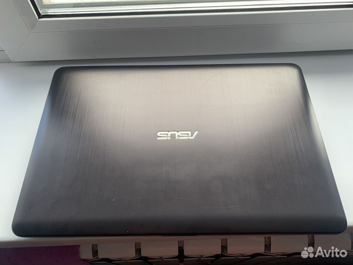 Ноутбук asus