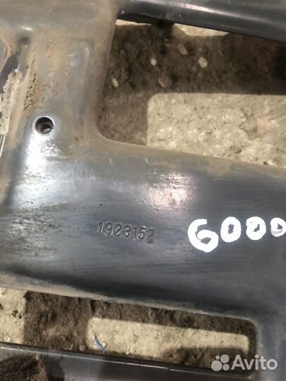 Кронштейн усилителя бампера Scania