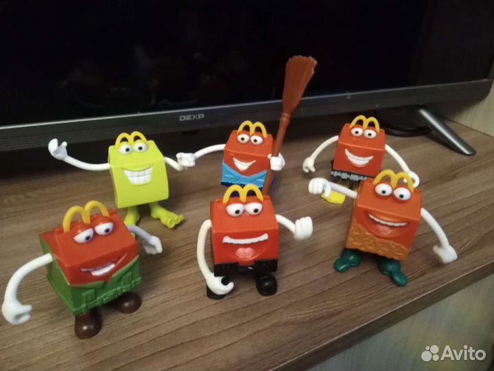 Игрушки из макдоналдс