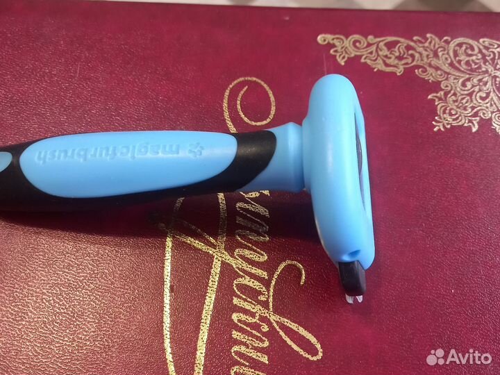 Чесалка для животных