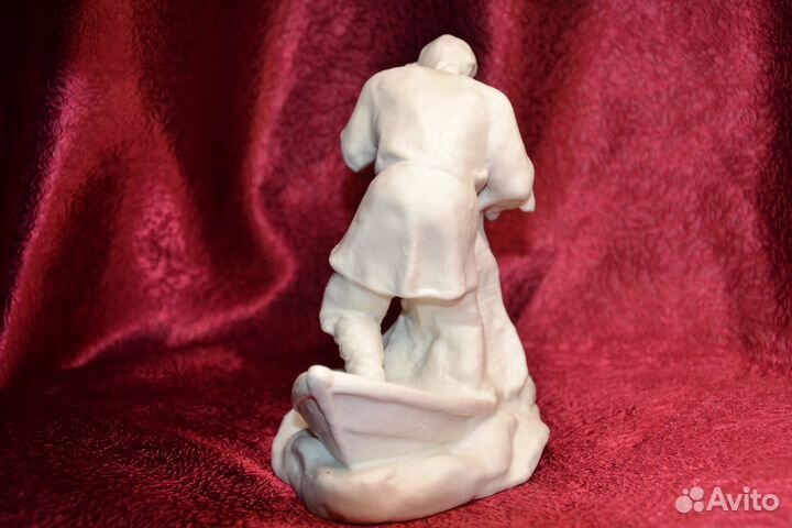 Статуэтка Старик и золотая рыбка 50-е г. бисквит