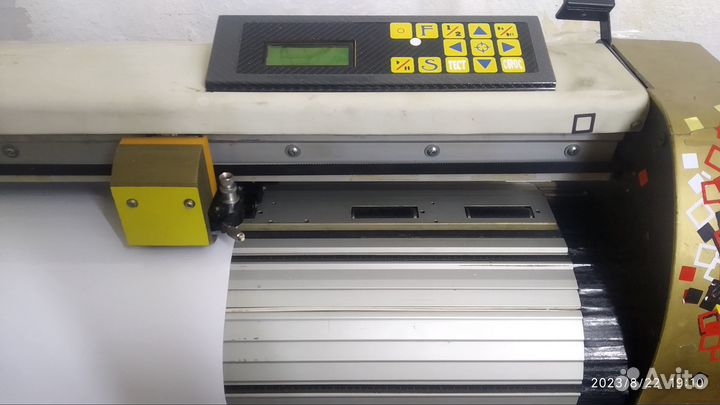 Режущий плоттер