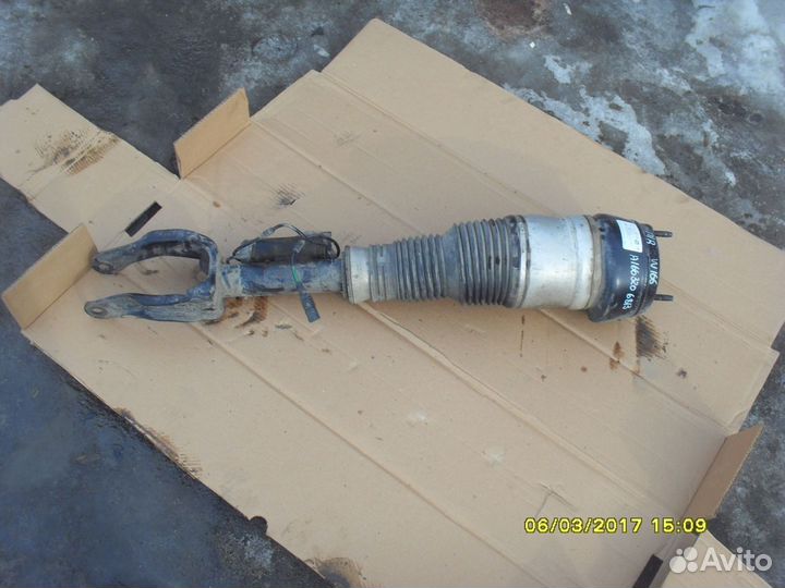 Амортизатор правый Mercedes W166 A1663206813