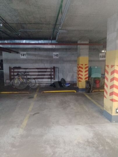 Машиноместо, 12 м²