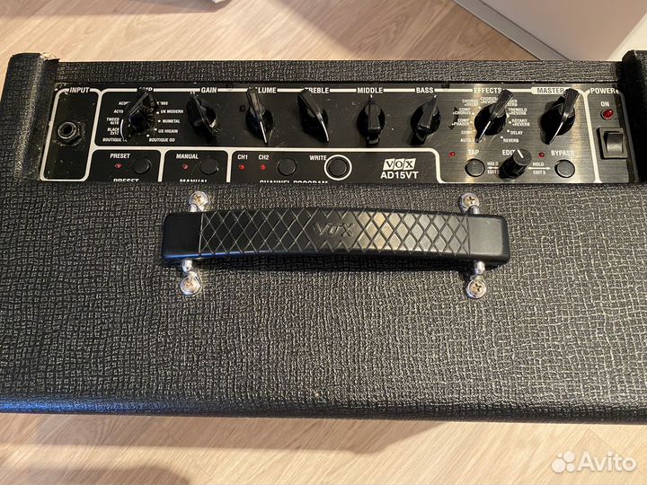 Комбоусилитель ламповый VOX AD15VT