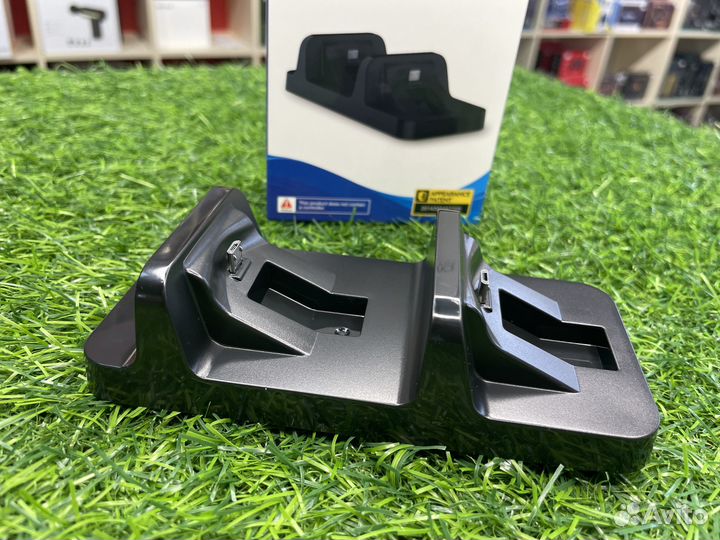 Подставка зарядка для джойстик Dobe PlayStation 4