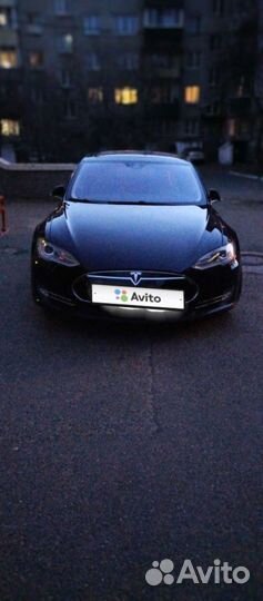 Tesla Model S AT, 2014, 105 664 км