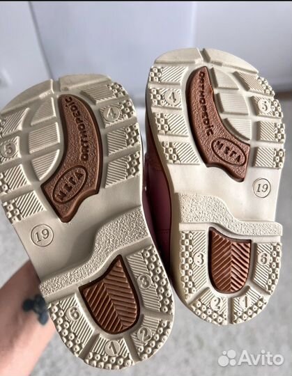 Ботинки демисезонные для девочки 19 размер