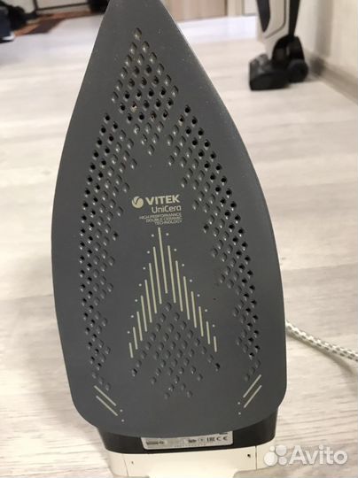 Утюг vitek