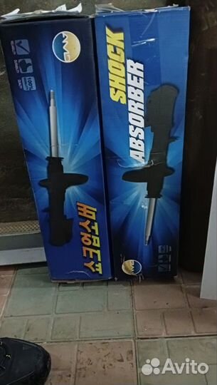 Амортизатор подвески передний газовый duster