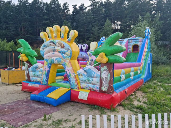 Надувной игровой центр