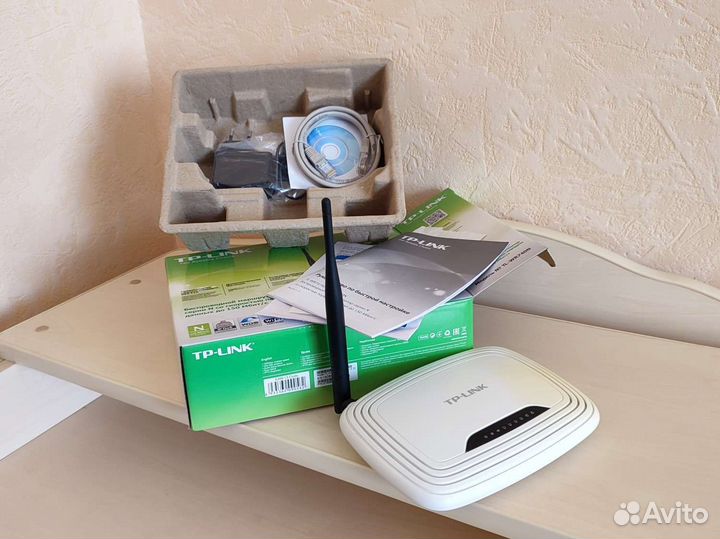 Wi-Fi роутер TP-link TL-WR740N