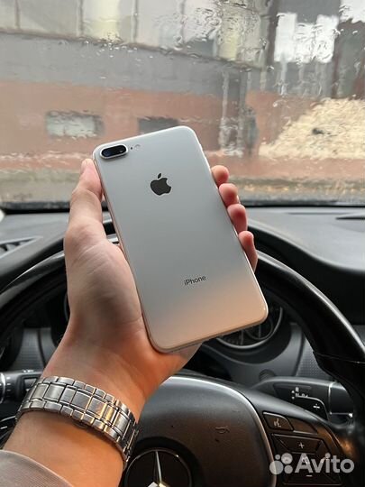 iPhone 8 Plus, 256 ГБ