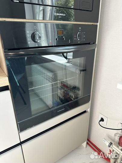 Духовой шкаф electrolux