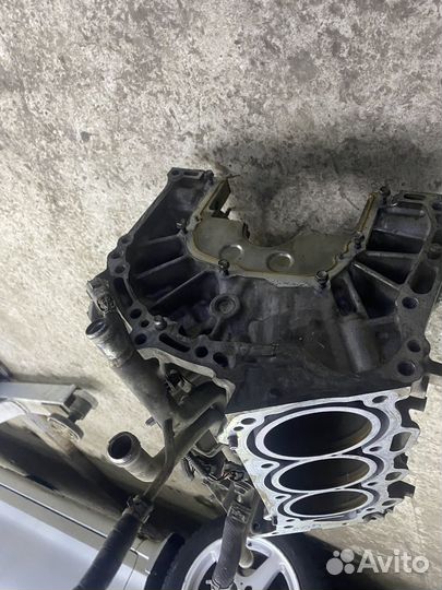 Блок двс 2Gr-fe