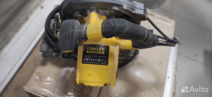 Циркулярная пила Stanley Fatmax FME301, 1650 Вт