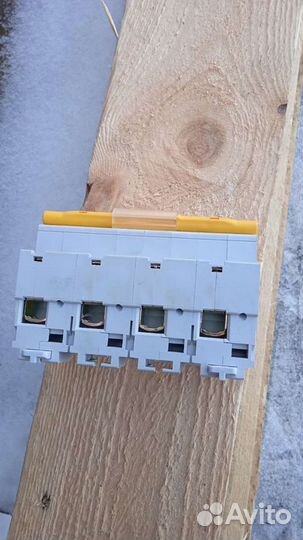 Автоматический выключатель 100А