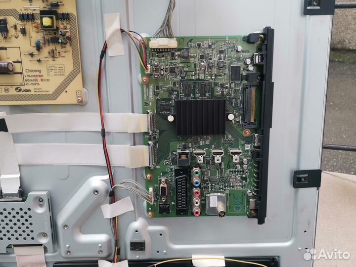 Телевизор Toshiba 40TL838R (Разбор)(По запчастям)