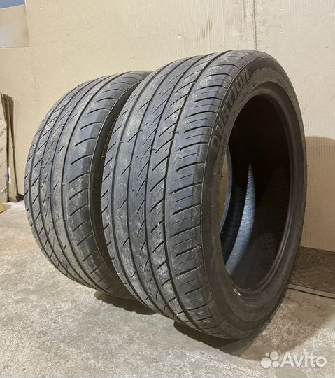 Ovation VI-388 235/45 R17 97W