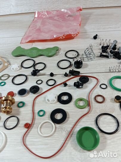 2608040 2897062 рем комплект