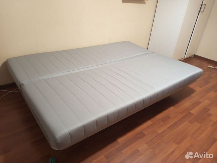 Диван IKEA бединге бу