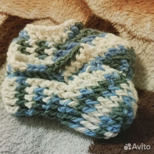 Вяжу на заказ носочки и пинетки