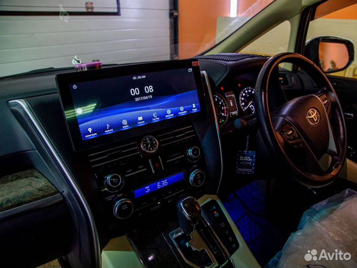 Мультимедиа на андройде для Toyota Alphard