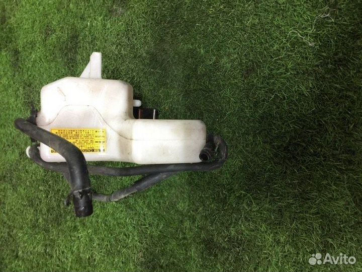 Бачок омывателя Toyota Crown GWS204 2grfse