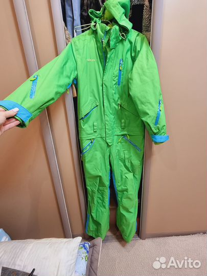 Сноубордический комбинезон