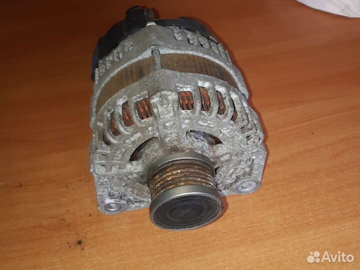 Генератор Nissan Qashqai J10. MR20DE