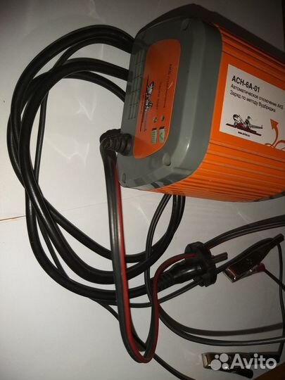 Зарядное устройство 12В. Airline ACH-6A-01