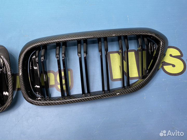 Решетка радиатора для BMW G30 m look карбон