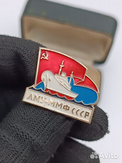 Знак нагрудный мореходное училище