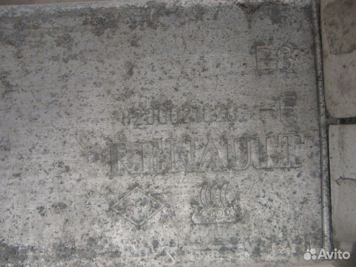 Усилитель заднего бампера седан Renault Megan 2