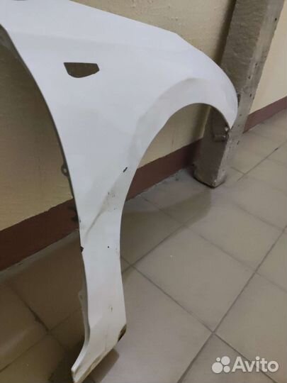 Крыло на hyundai solaris 2