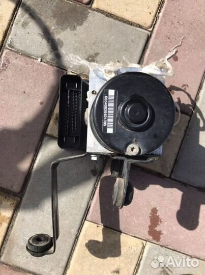 Блок ABS Ford Focus 2 1.6 2009