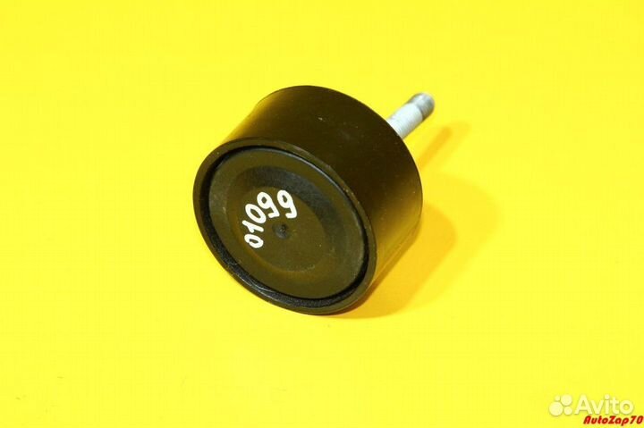 Ролик обводной Audi Q7 4MB cvmd 2016