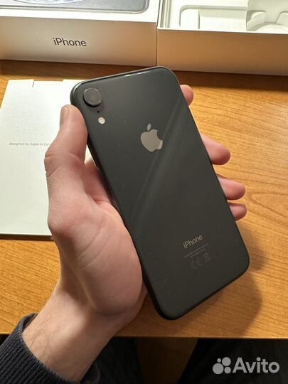 iPhone Xr, 64 ГБ