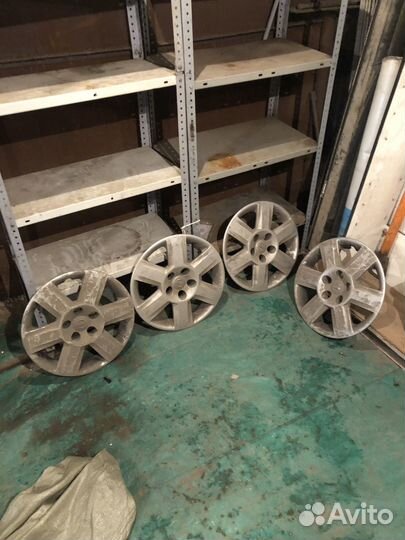 Колпаки nissan qashqai r16