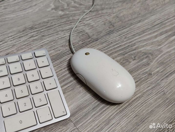 Клавиатура и мышь Apple