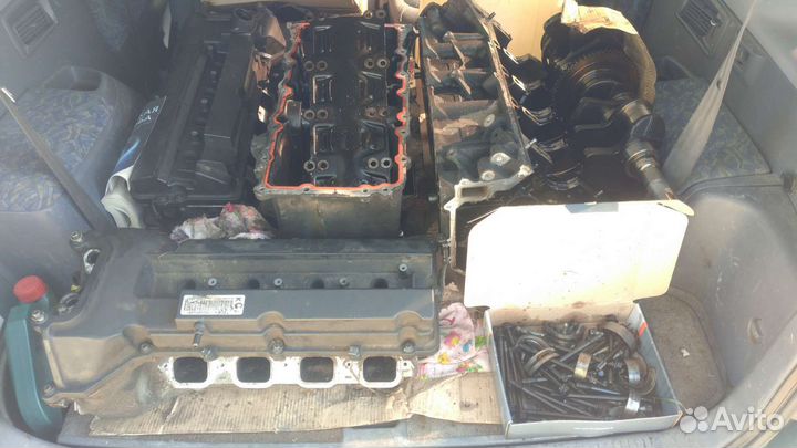 Двигатель cadillac 4.6