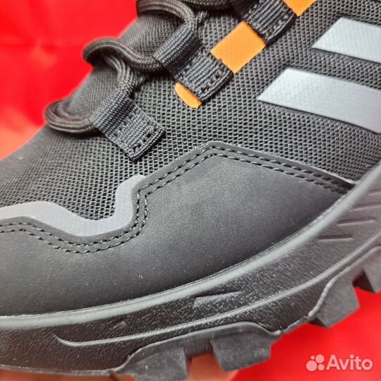 Кроссовки Adidas Terrex