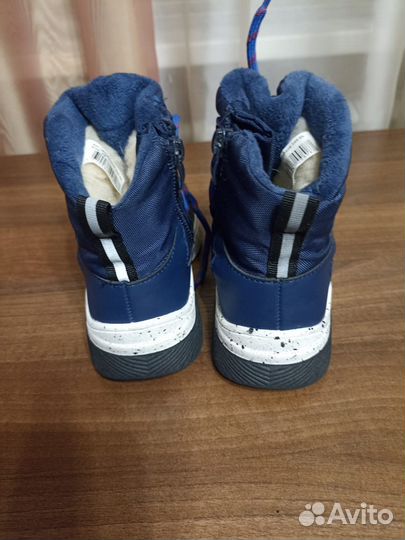 Кроссовки зимние детские 28