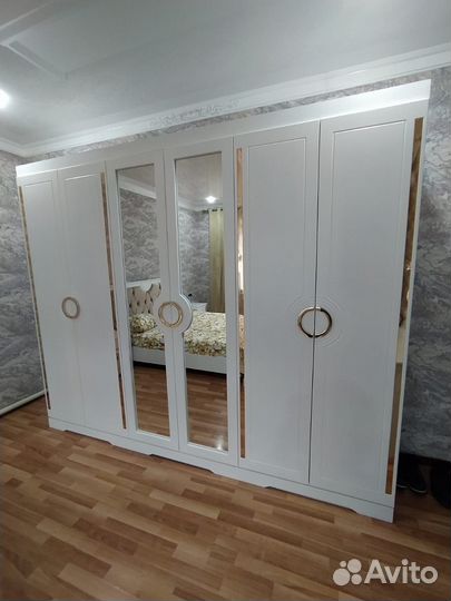 Кухонная гарнитура