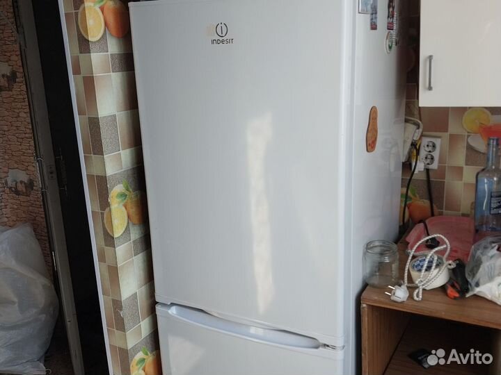 Холодильник на запчасти