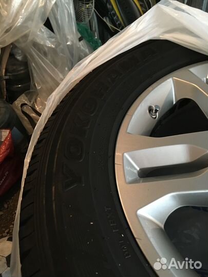 Комплект колес с резиной Yokohama 265/60 R18 110V