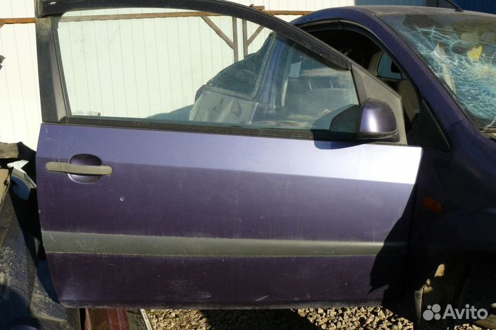 Дверь правая Ford Fiesta Форд Фиеста Фьюжн 1.4 16V