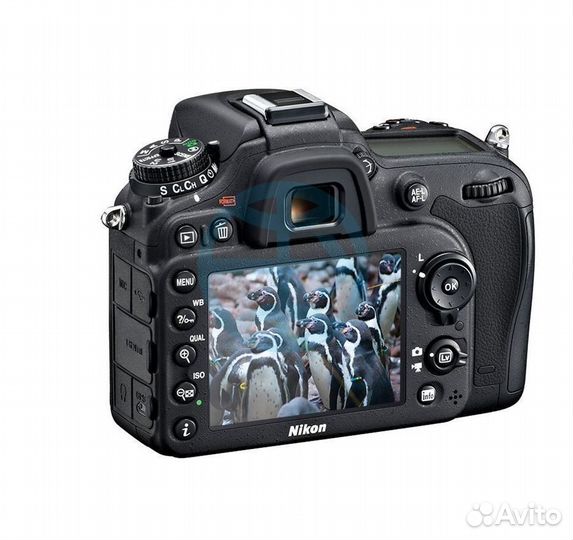 Nikon D7100 kit 18-140 новый